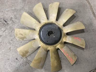 Volvo VED12 Fan Blade for a Volvo VNL