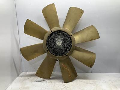 Volvo VED12 Fan Blade for a Volvo VNL