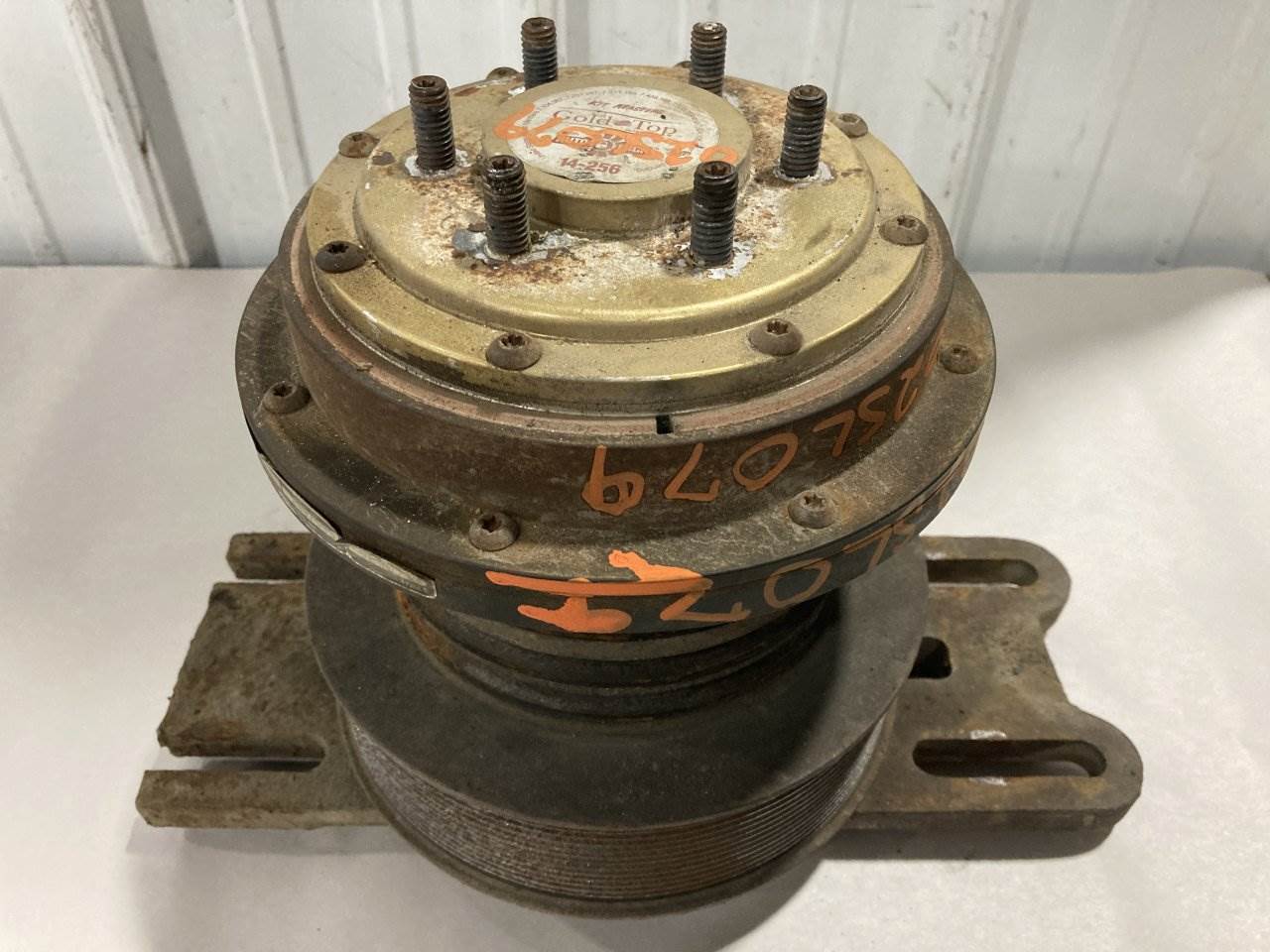 2002 Caterpillar C12 Fan Clutch for a Sterling A9513 For Sale Winimac