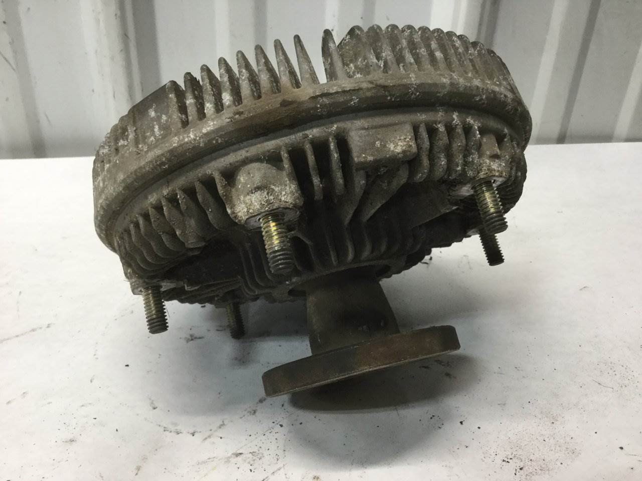 2003 Cummins ISB Fan Clutch for a Freightliner MT For Sale Sioux