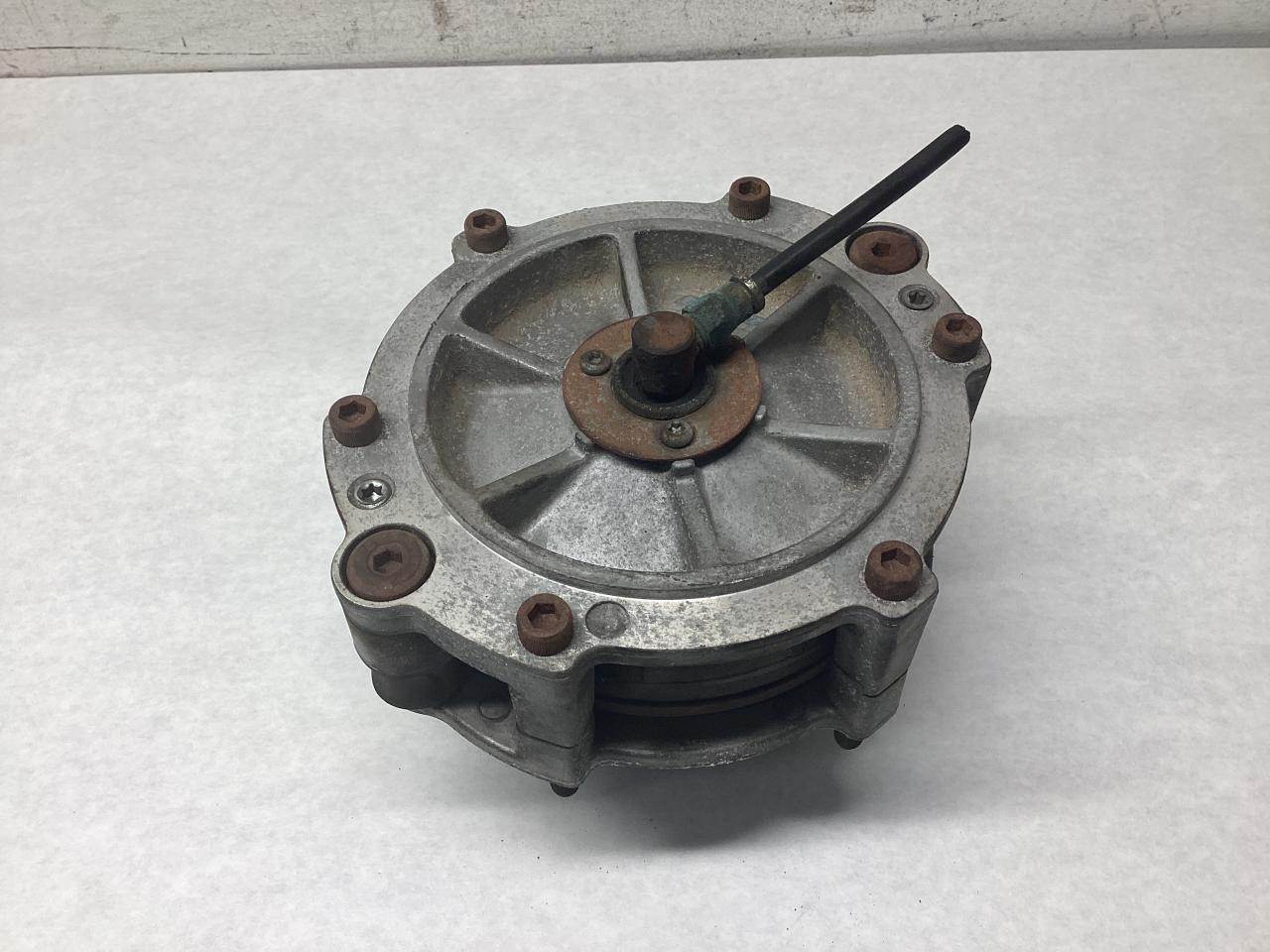2013 Cummins ISB 6.7L Fan Clutch for a Freightliner M2 106 For Sale