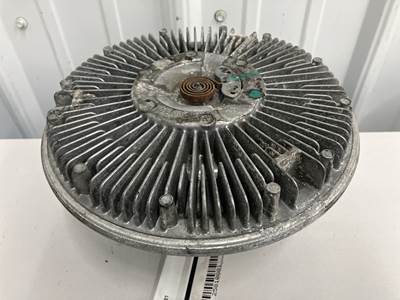 Cummins ISB 6.7L Fan Clutch for a Freightliner M2 106