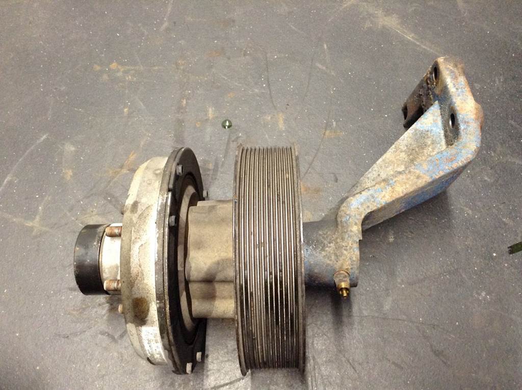 2006 Cummins ISX Fan Clutch for a International 9400 For Sale Spencer