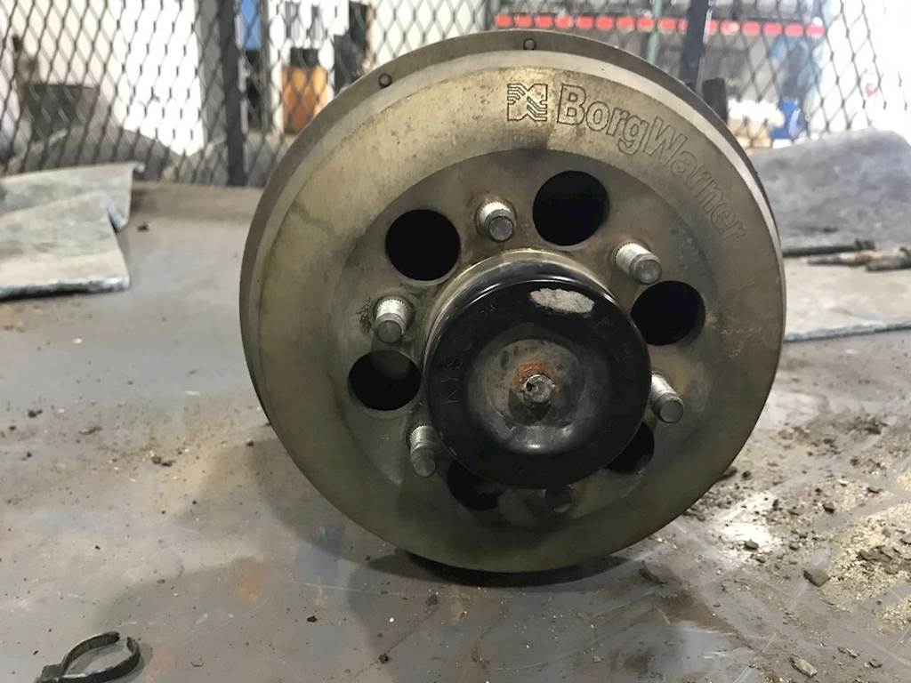 2014 Cummins ISX Fan Clutch for a Kenworth T680 For Sale Spencer, IA