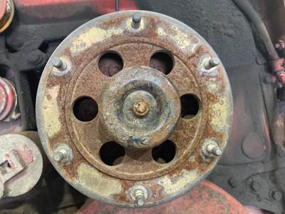 Cummins ISX Fan Clutch for a Peterbilt 587