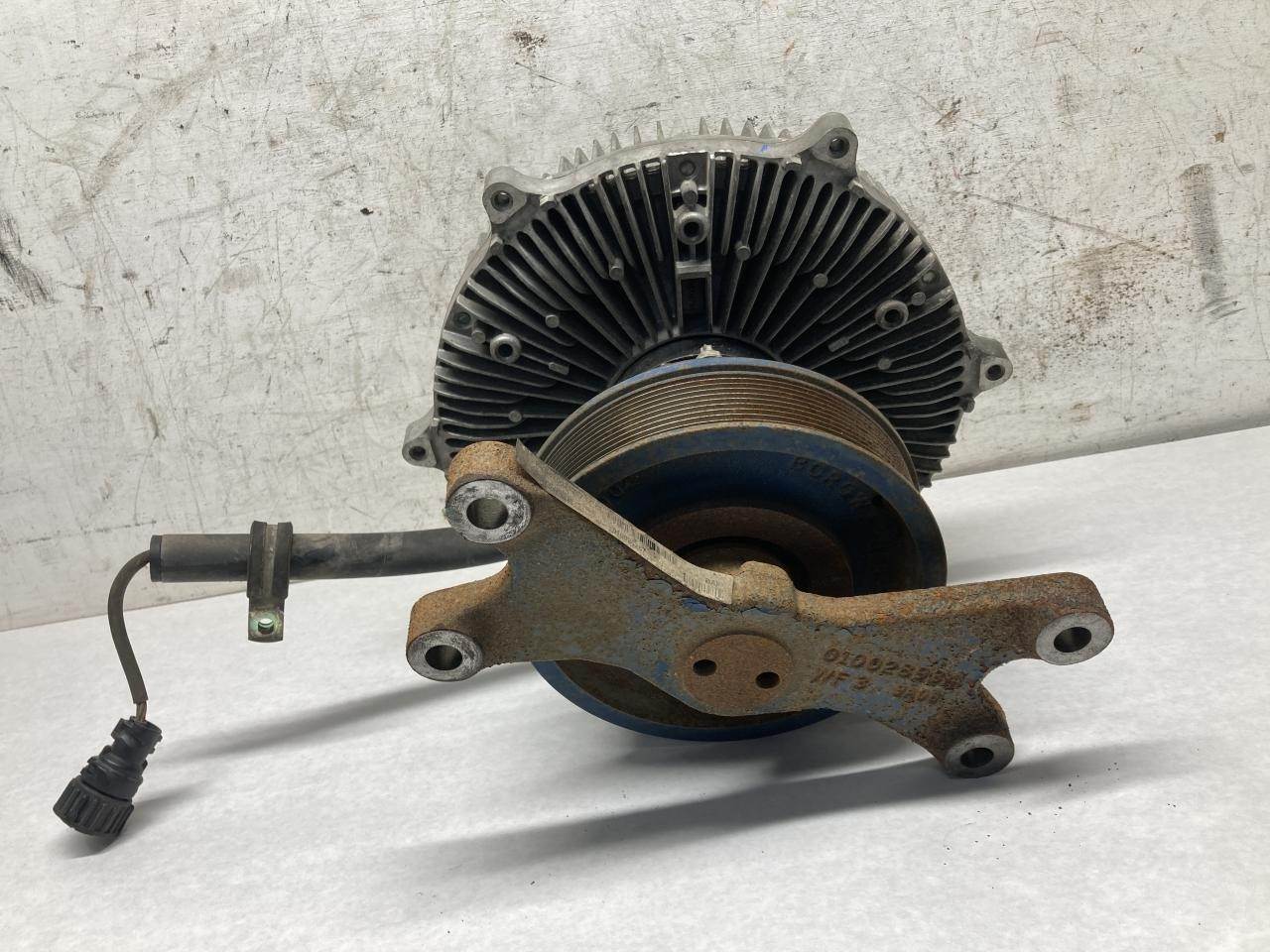 2020 Detroit DD13 Fan Clutch for a Freightliner Cascadia For Sale