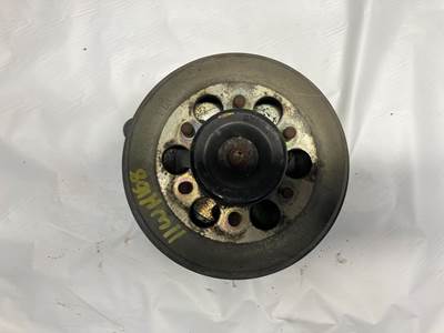 Detroit DD13 Fan Clutch for a Freightliner Cascadia
