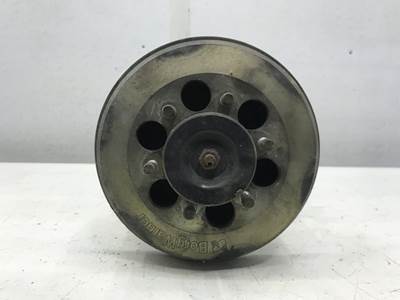 Detroit DD15 Fan Clutch for a Freightliner Cascadia