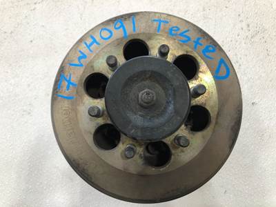 Detroit DD15 Fan Clutch for a Freightliner Cascadia