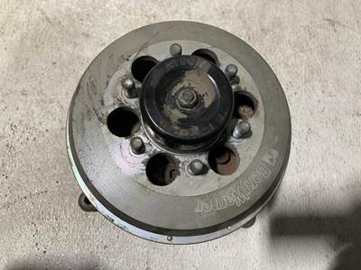 Detroit DD15 Fan Clutch for a Freightliner 122SD