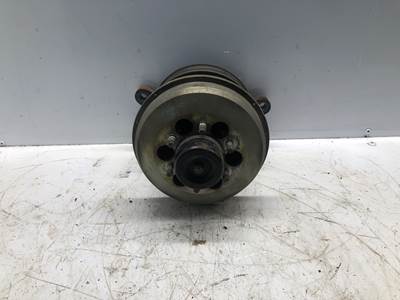 Detroit DD15 Fan Clutch for a Freightliner Cascadia