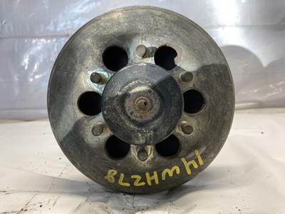 Detroit DD15 Fan Clutch for a Freightliner Cascadia