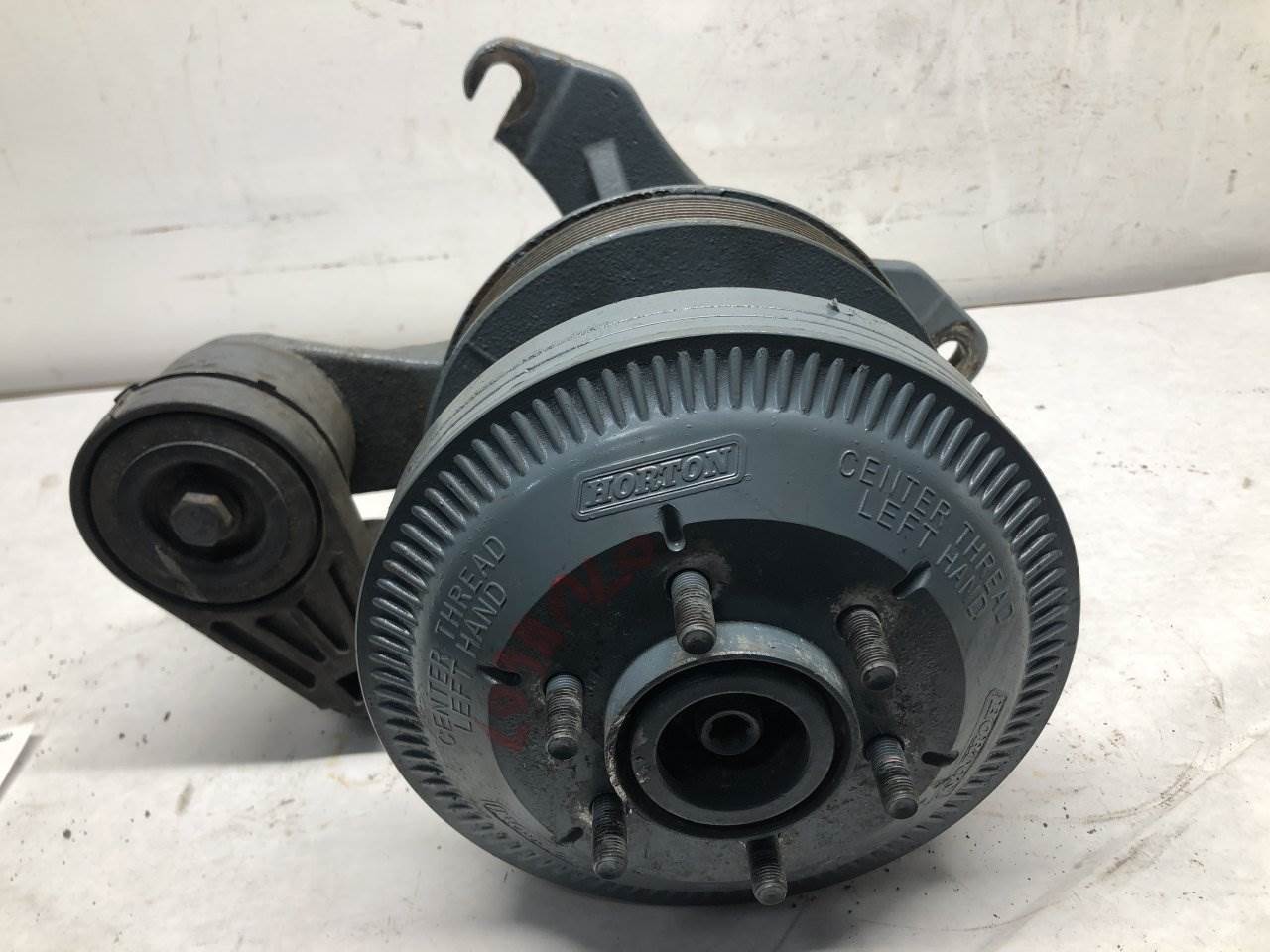 2007 Detroit Series 60 14.0L Fan Clutch for a Freightliner Columbia 120 For Sale Sioux Falls