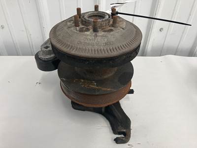 Detroit Series 60 14.0L Fan Clutch for a Freightliner Columbia 120