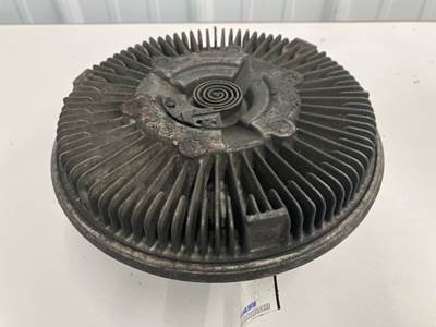 International DT466E Fan Clutch for a International 4700