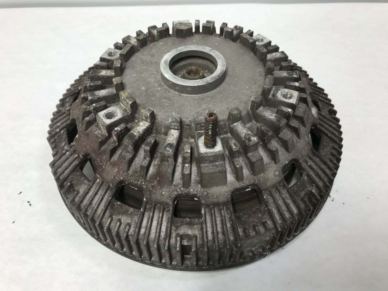 2014 International MaxxForce DT Fan Clutch for a International Durastar