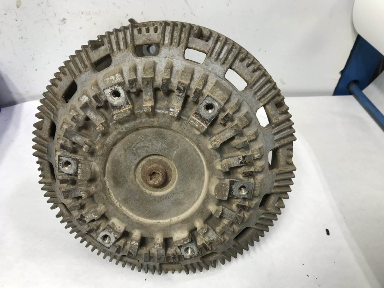 2003 Paccar MX13 Fan Clutch for a Peterbilt 379 For Sale Sioux Falls