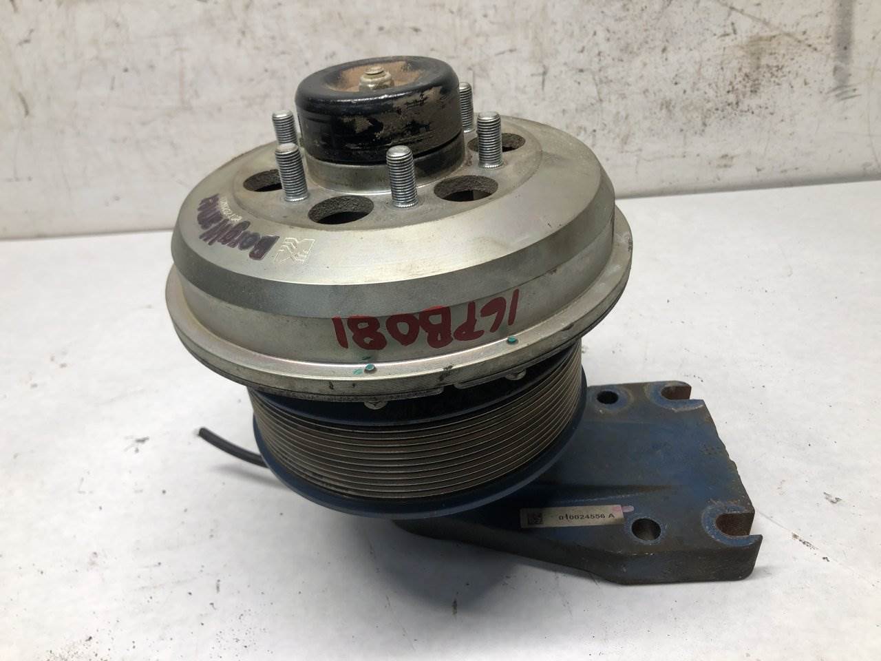 2016 Paccar MX13 Fan Clutch for a Peterbilt 579 For Sale Sioux Falls