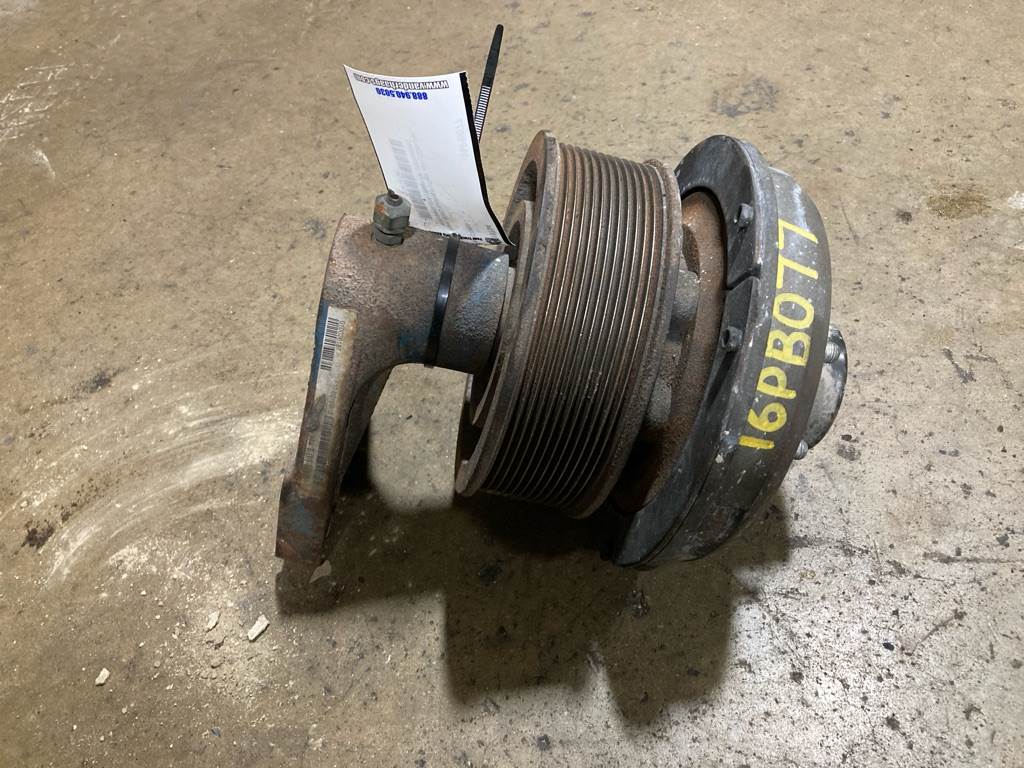 2016 Paccar MX13 Fan Clutch for a Peterbilt 579 For Sale Des Moines