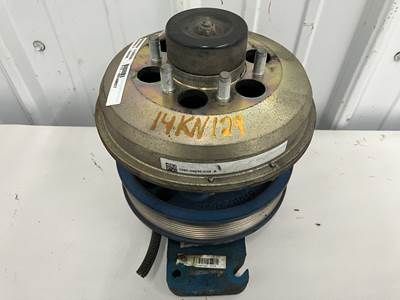 Paccar PX-7 Fan Clutch for a Kenworth T370