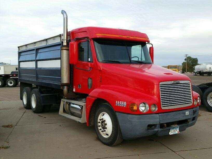2001 Freightliner CENTURY 120 Farm / Grain Truck For Sale Sioux Falls