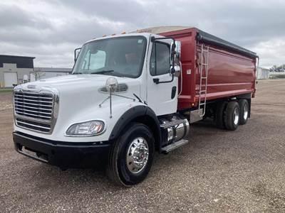 Freightliner M2 112 20 ft Farm / Grain Truck - Detroit 370HP, 6 Speed Allison Rds Automatic