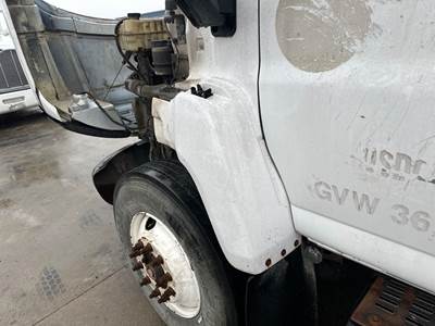 Chevrolet C8500 Fender