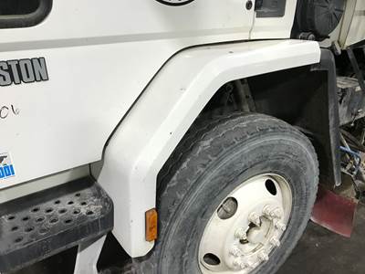 Ford CF8000 Fender