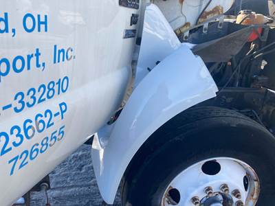 Ford F-650 Fender for a Ford F650