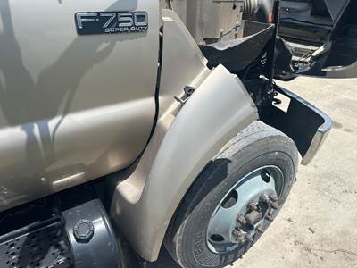 Ford F-750 Fender for a Ford F750