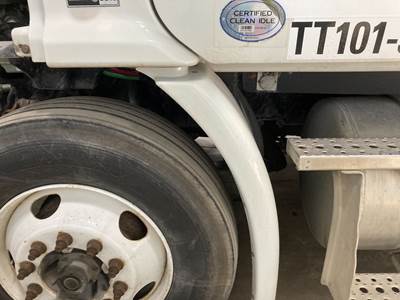 Freightliner Cascadia Fender