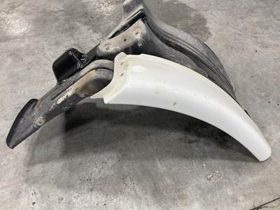 Freightliner Cascadia Fender