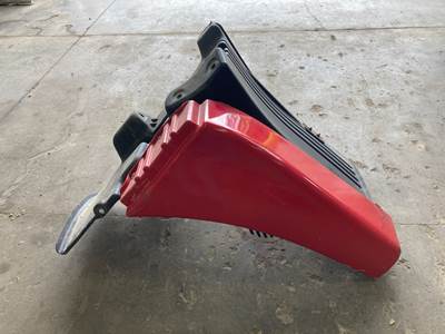 Freightliner Cascadia Fender