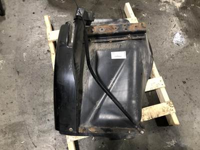 Freightliner Coronado Fender