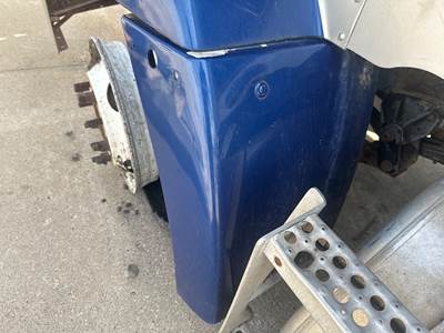Freightliner FLD112 Fender