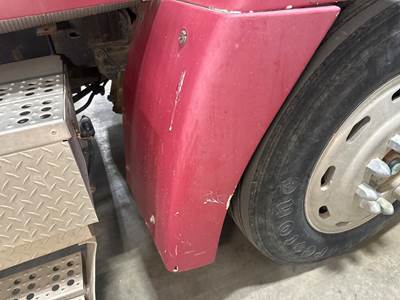 Freightliner FLD112 Fender