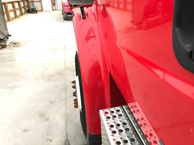 Freightliner M2 106 Fender