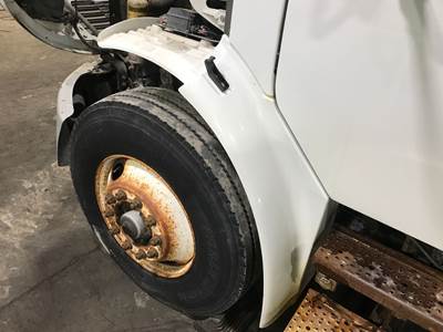 Freightliner M2 106 Fender