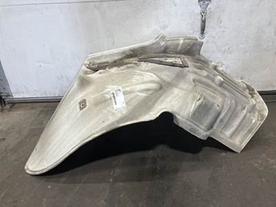 Freightliner M2 106 Fender