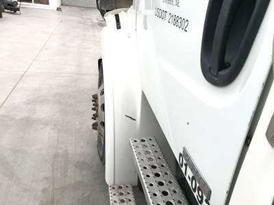 Freightliner M2 112 Fender