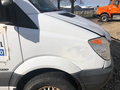 Freightliner Sprinter Fender