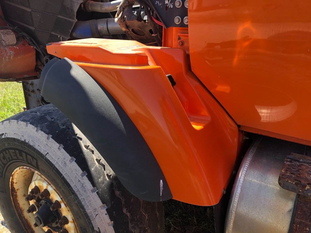 2003 International 7400 Fender For Sale Des Moines, IA 25432734