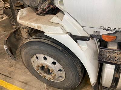 International 8600 Fender