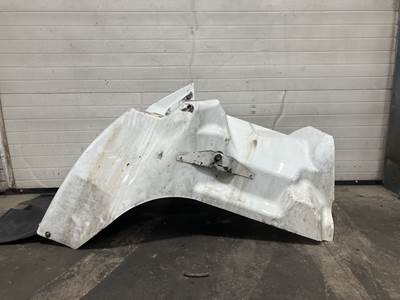 International 8600 Fender