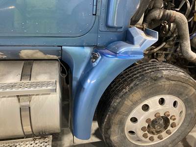 International 9200 Fender