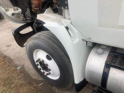 International DuraStar 4300 Fender for a International Durastar (4300)