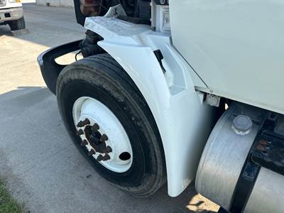 International DuraStar 4300 Fender for a International Durastar (4300)