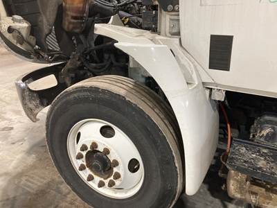 International DuraStar 4400 Fender for a International Durastar (4400)