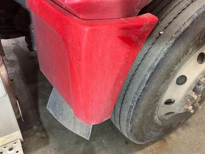 International LT Fender