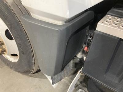 International LT Fender